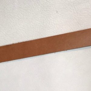 Lær hempe (ca. 23*1,5 cm)