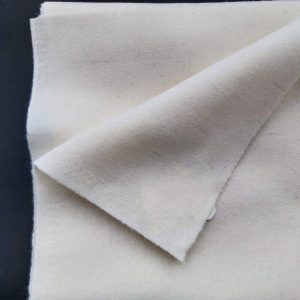 Klede i lettere kvalitet