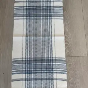 Løper fra Drag Husflidsklubb
